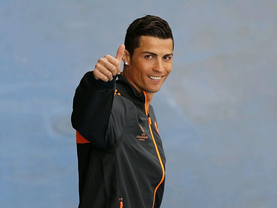 詹姆斯无敌？经纪人声称除中锋外其余四位置皆联盟前五！