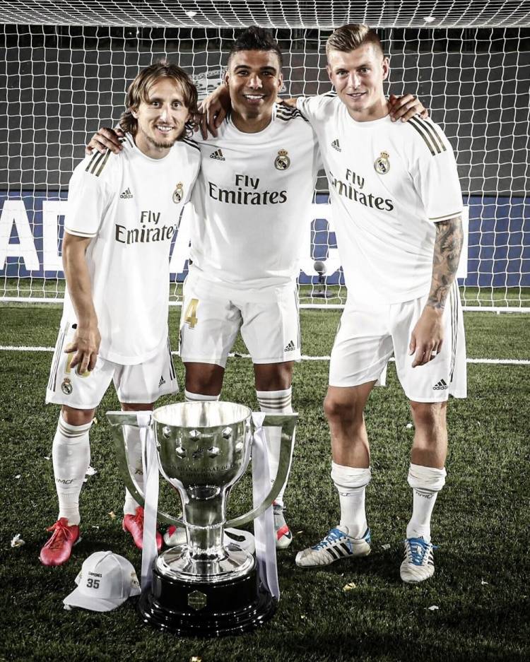 [中超]法比奥后点摆渡 王子铭跟进踹射破门