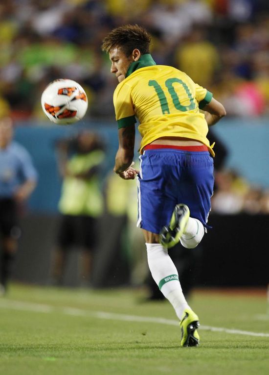 欧冠-贝林制胜弗拉霍维奇失单刀 皇马1-0尤文 [国际足球欧冠]